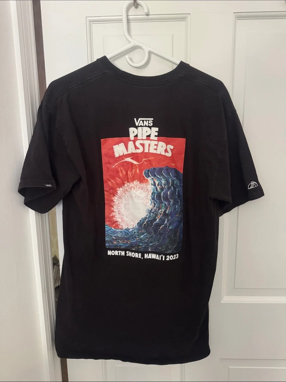 Vans Black Tee with Red and Blue Pipe Masters Graphic Size Large